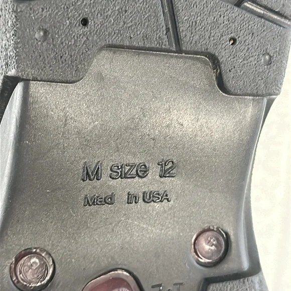 Sloggers Men's Brown Slip-On Shoes - Picture 11 of 14